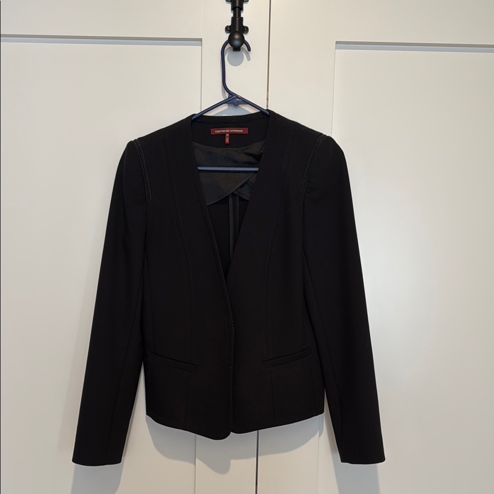 Elegant Black Women's Blazer